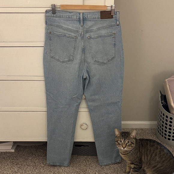 Madewell The Perfect Cintage Straight Leg Jeans - Picture 5 of 12